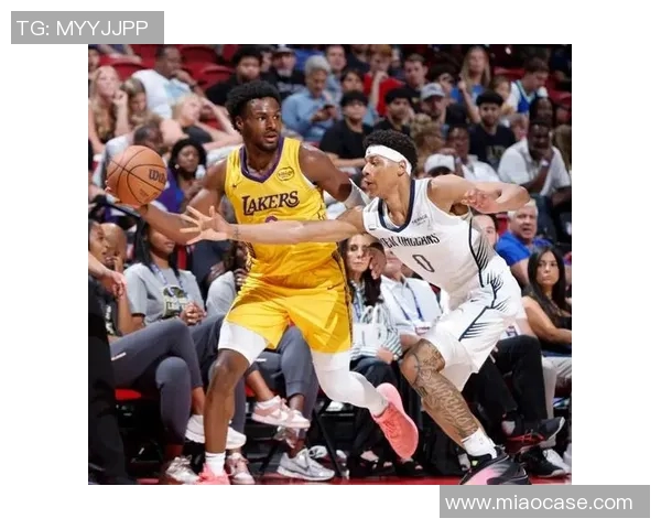 夏季联赛首日回顾弗拉格表现出色助队战胜湖人榜眼探花缺席引人关注