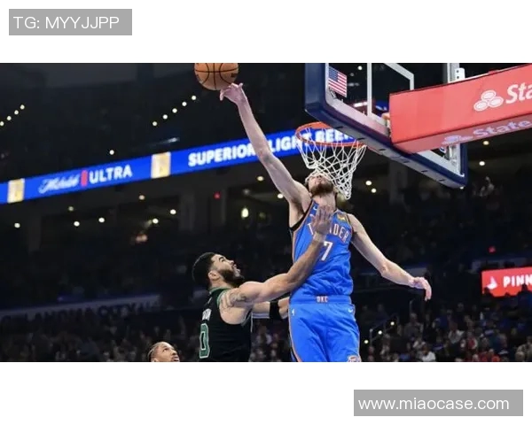 文班亚马右肩深静脉血栓康复重返赛场重燃篮球梦想